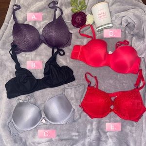 Victoria’s Secret 34 B bras